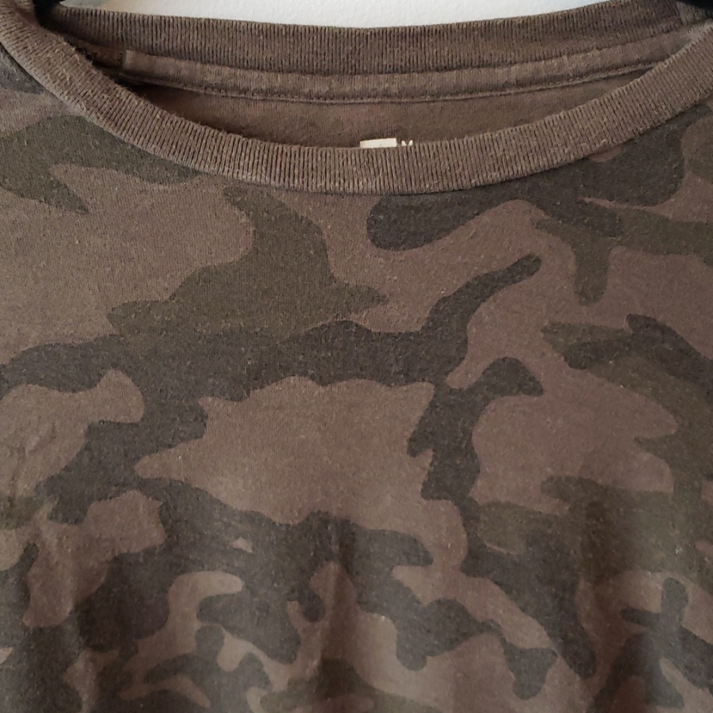 Gap Long Sleeve Camouflage Shirt  for men Size M - Picture 4 of 4